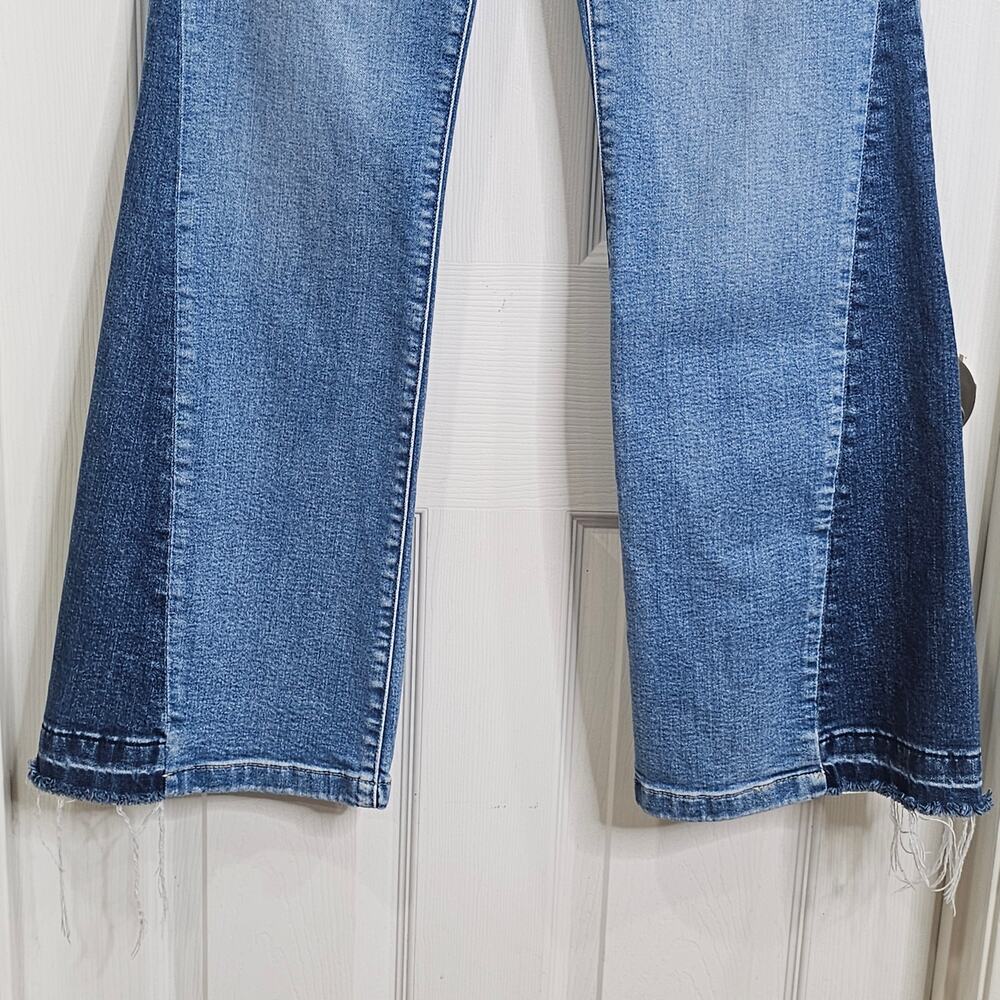 Gap 70s Flare High Rise Jeans Womens 28 Short Blue Colorblock Panel Denim - Picture 5 of 8